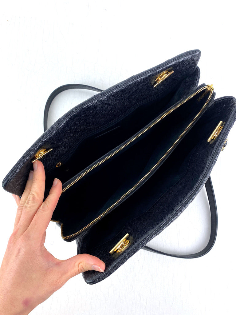 Chanel Taske - Sort Caviar Med Guldhardware