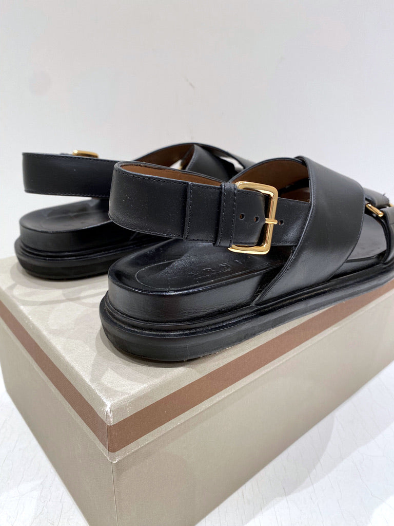 Marni Fussbett Sandaler - Str 41 - Sort - (Nypris 4.400 kr/ 590 Euro)