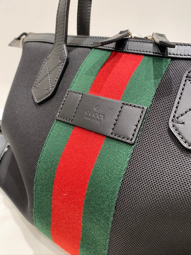 Gucci Taske - Sort Med klassisk Gucci Stribe