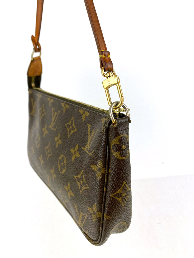 Louis Vuitton Pochette Monogram Taske