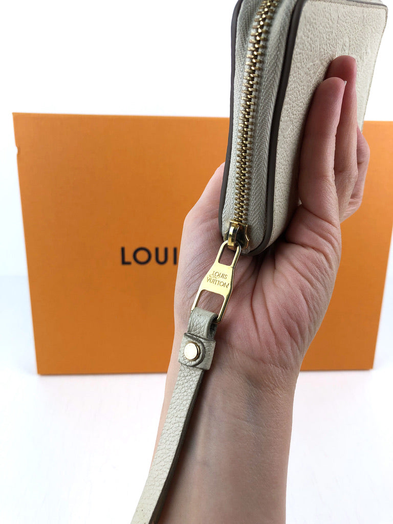 Louis Vuitton Empreinte Leather Wallet - Cremehvid - (Nypris ca 4.100 kr)