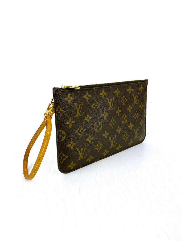 Louis Vuitton Monogram Clutch