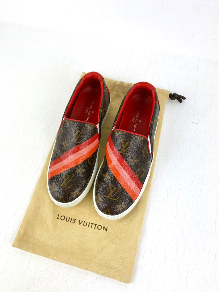 Louis Vuitton Monogram Sneakers - Str 36