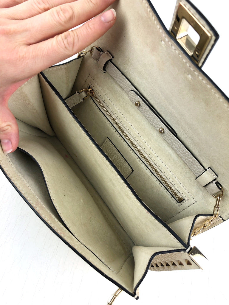 Valentino Taske - Cremefarvet Med Gulfhardware