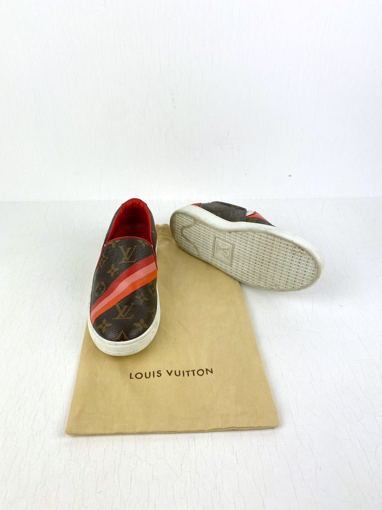 Louis Vuitton Monogram Sneakers - Str 36