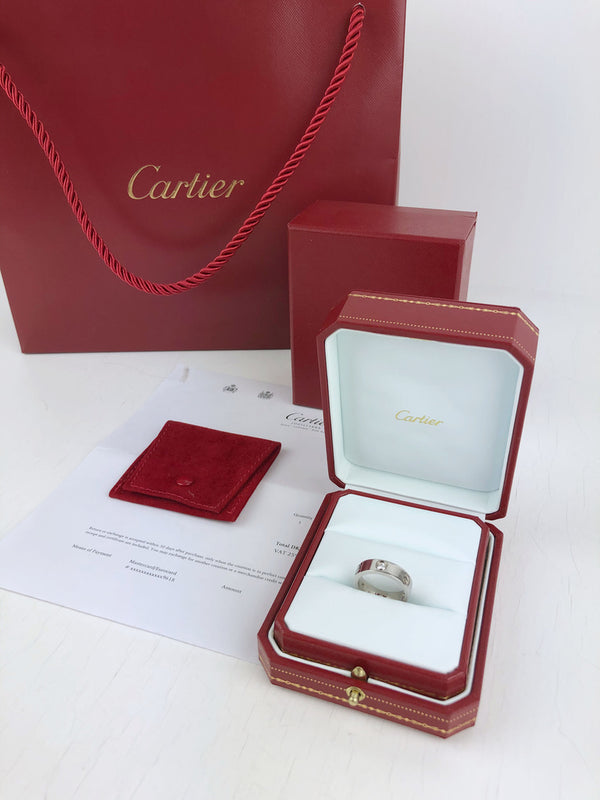 Cartier Love Ring , 3 Diamonds - 18 Karat Hvidguld Ring - Str 55