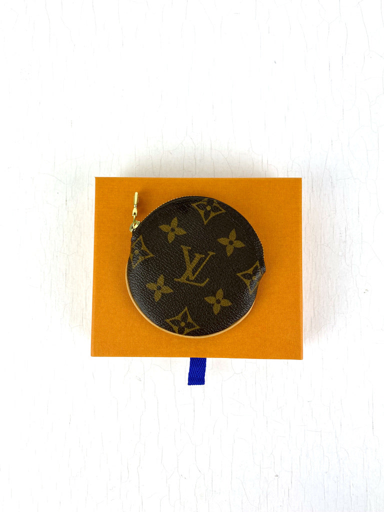 Louis Vuitton Monogram Round Coin Purse