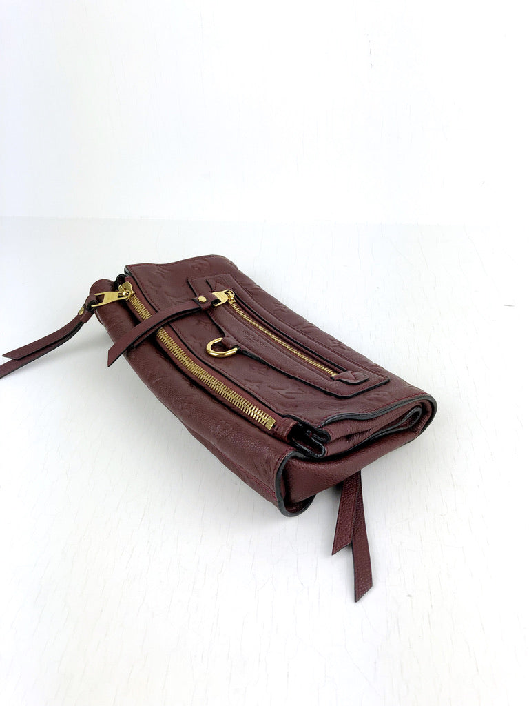 Louis Vuitton Petillante Clutch