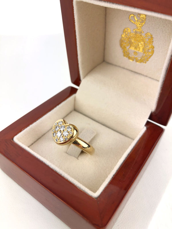 Fingerring med hjerte - 14 Karat Guld Med Diamanter - Ca str 53