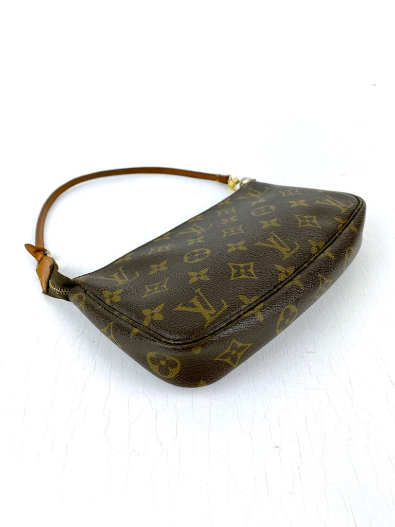 Louis Vuitton Pochette Monogram Taske