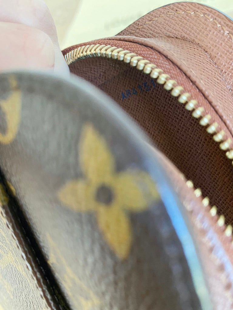 Louis Vuitton Pochette Orsay Monogram/Clutch