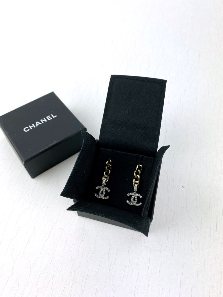 Chanel Pendant Ørestikker