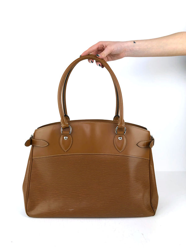 Louis Vuitton Brun Epi Taske