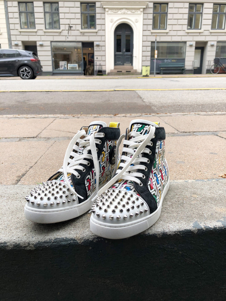 Christian Louboutin Sneakers - Str 38- Store i størrelsen!