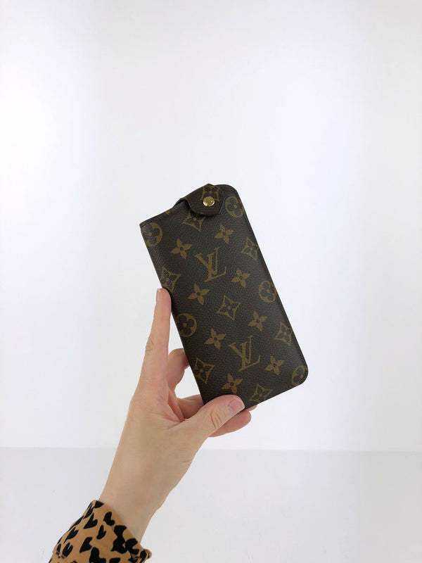 Louis Vuitton Monogram Brille etui