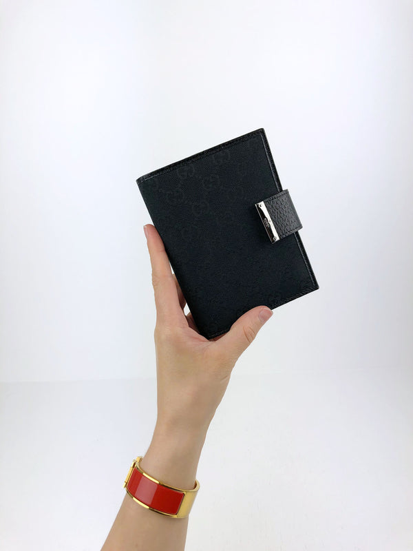 Gucci Kalender Sort monogram