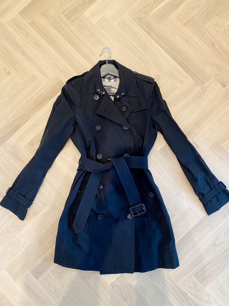 Burberry Trenchcoat/Jakke - Str Uk8/Us6/ It40 - Passer ca S/Lille M