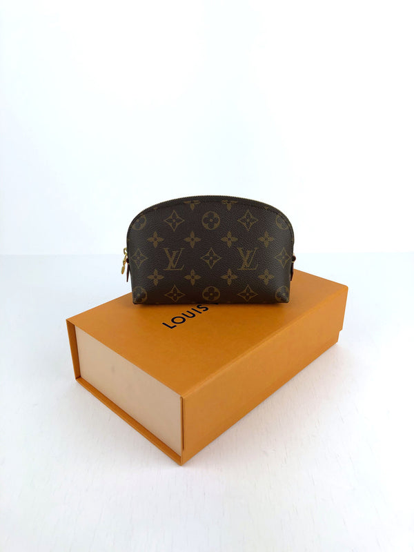 Louis Vuitton Cosmetic Pouch - Monogram