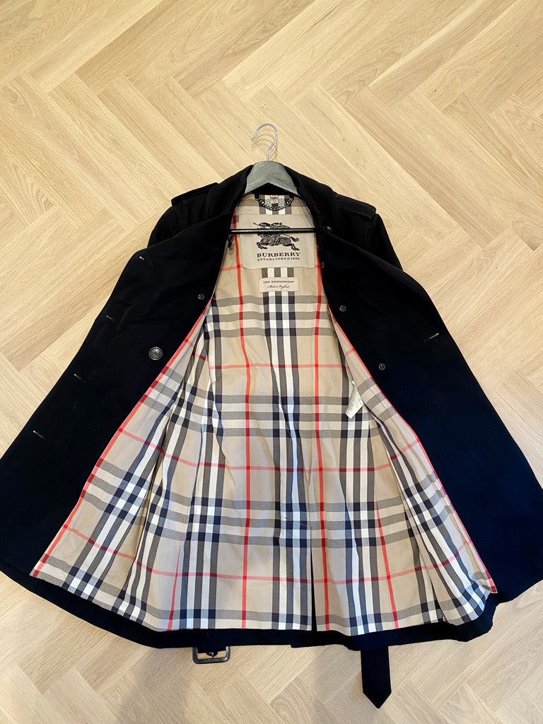 Burberry Trenchcoat/Jakke - Str Uk8/Us6/ It40 - Passer ca S/Lille M