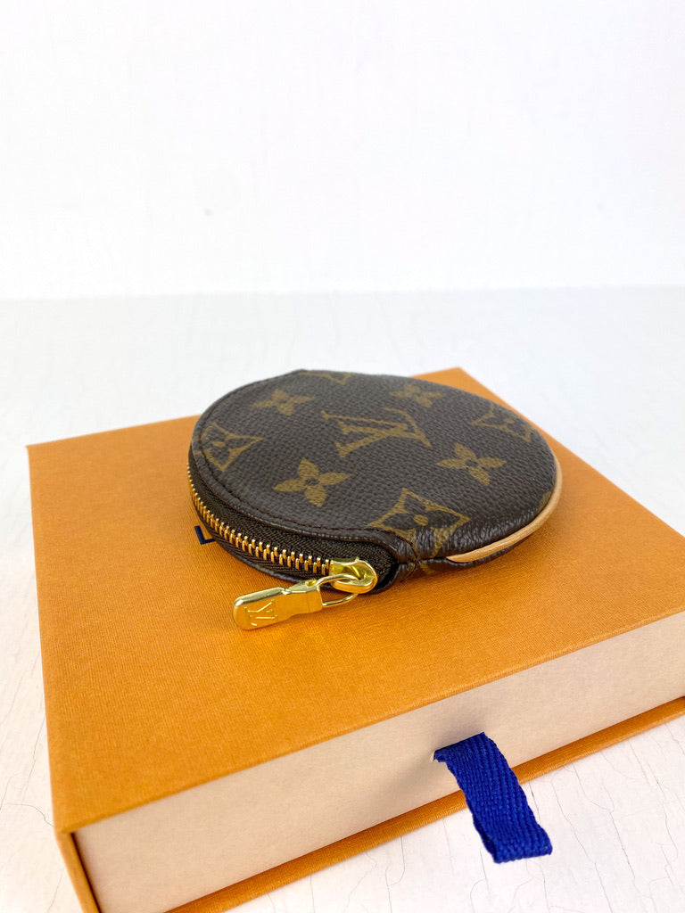 Louis Vuitton Monogram Round Coin Purse