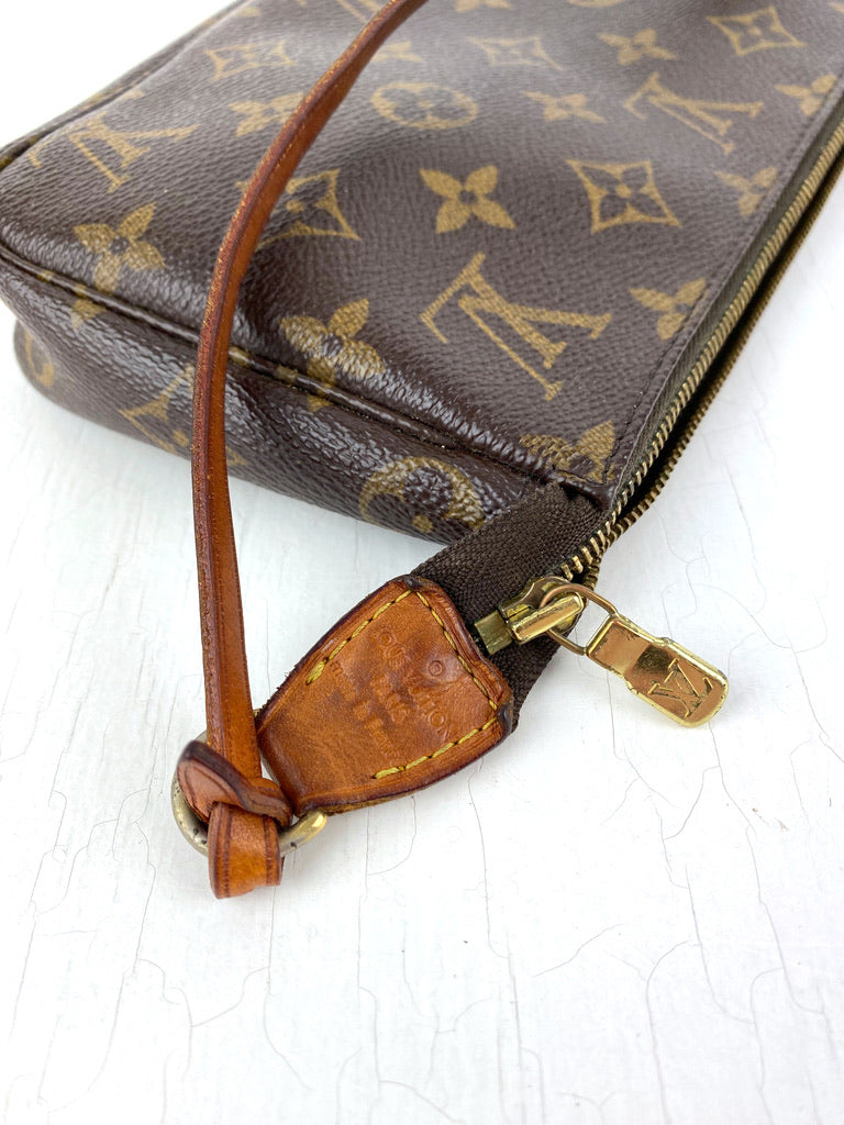 Louis Vuitton Pochette Monogram Taske
