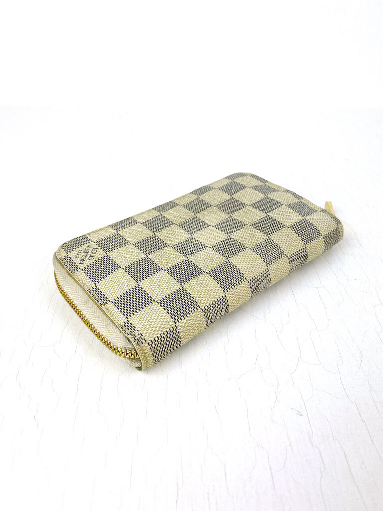 Louis Vuitton Damier Azur Zippy Wallet