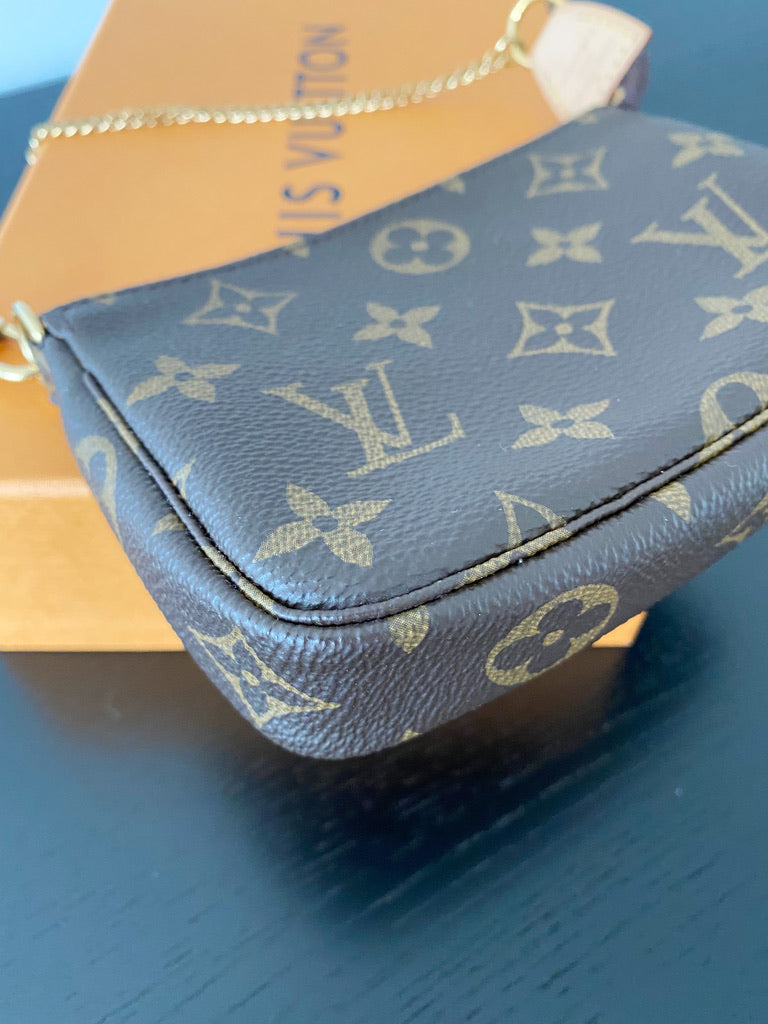 Louis Vuitton Monogram Mini Pochette Taske