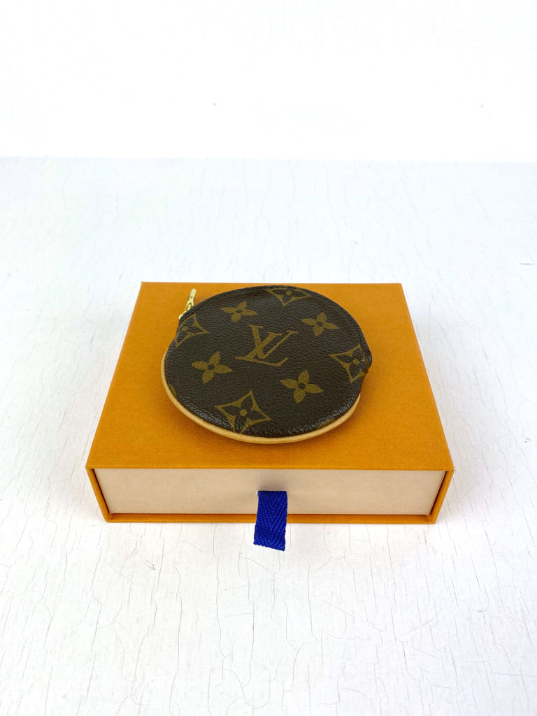 Louis Vuitton Monogram Round Coin Purse