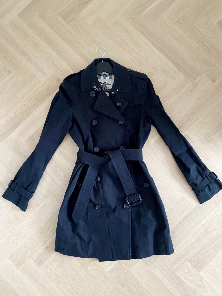 Burberry Trenchcoat/Jakke - Str Uk8/Us6/ It40 - Passer ca S/Lille M