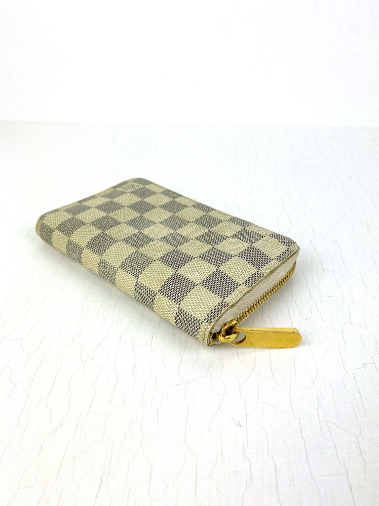 Louis Vuitton Damier Azur Zippy Wallet