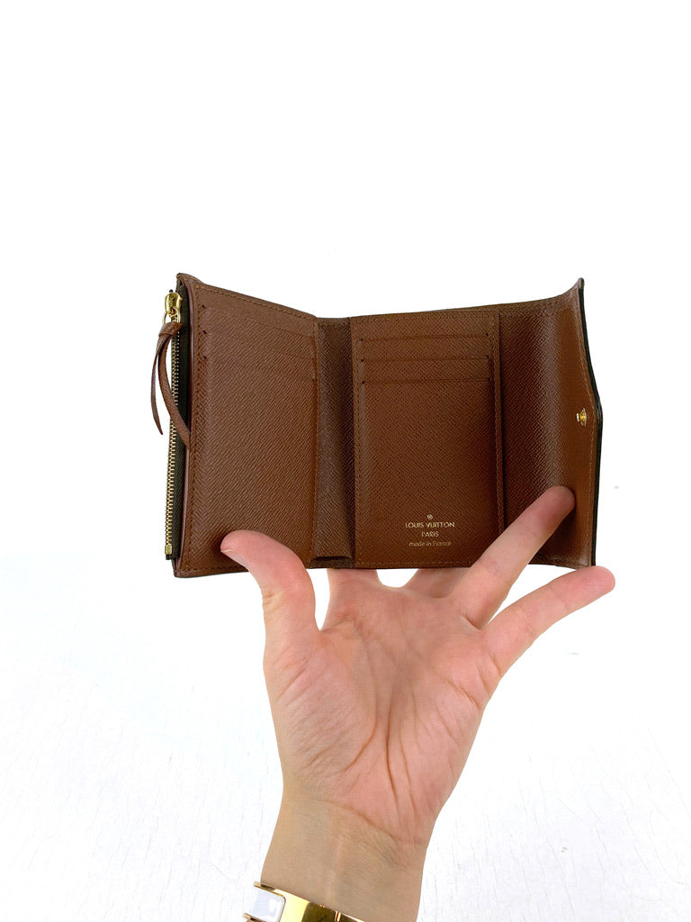 Louis Vuitton Monogram Victorine Pung