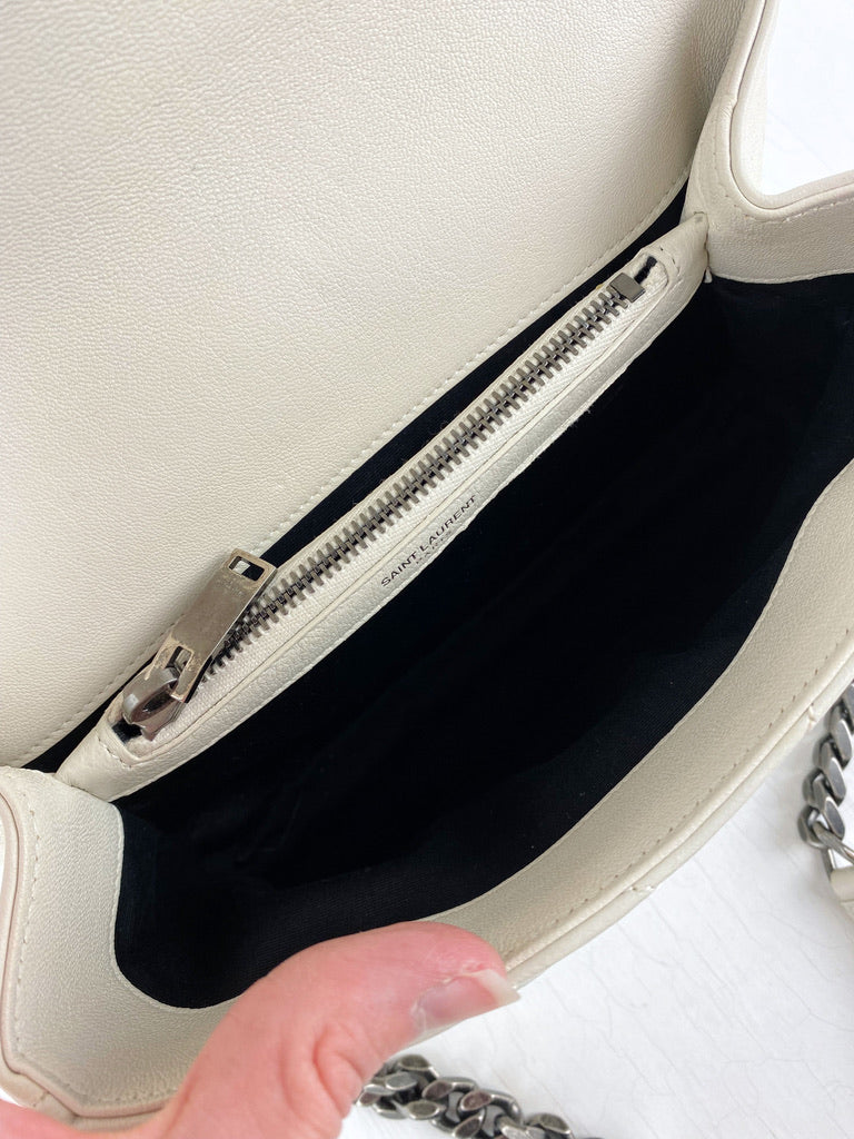 Saint Laurent Medium College Bag - White - (Nypris ca 16.500 kr)