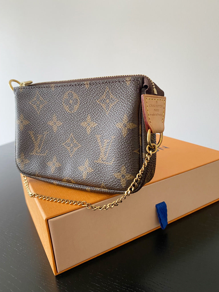 Louis Vuitton Monogram Mini Pochette Taske