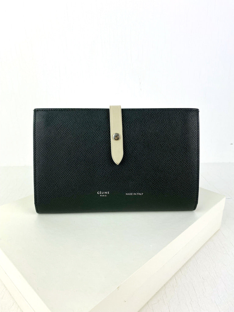 Celine Stor Strap Wallet/Pung - (Nypris 4.299 kr)