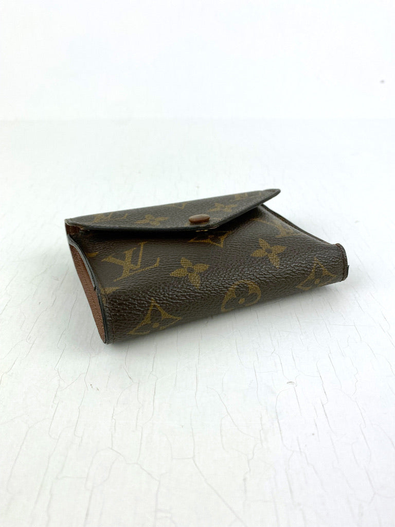 Louis Vuitton Monogram Victorine Pung