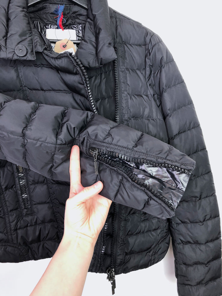 Moncler kort jakke - Str 3/Passer M lille L