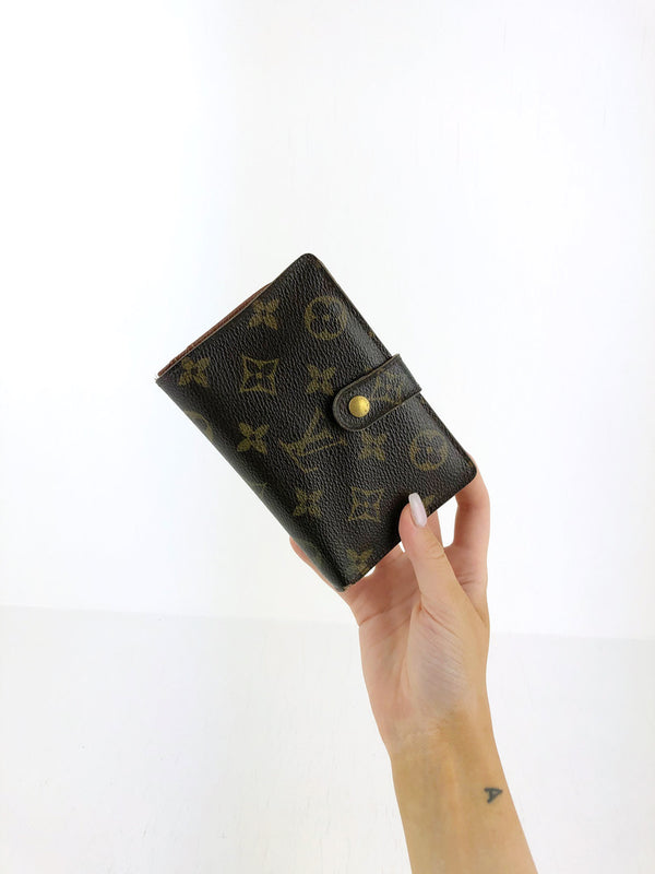 Louis Vuitton Monogram Pung
