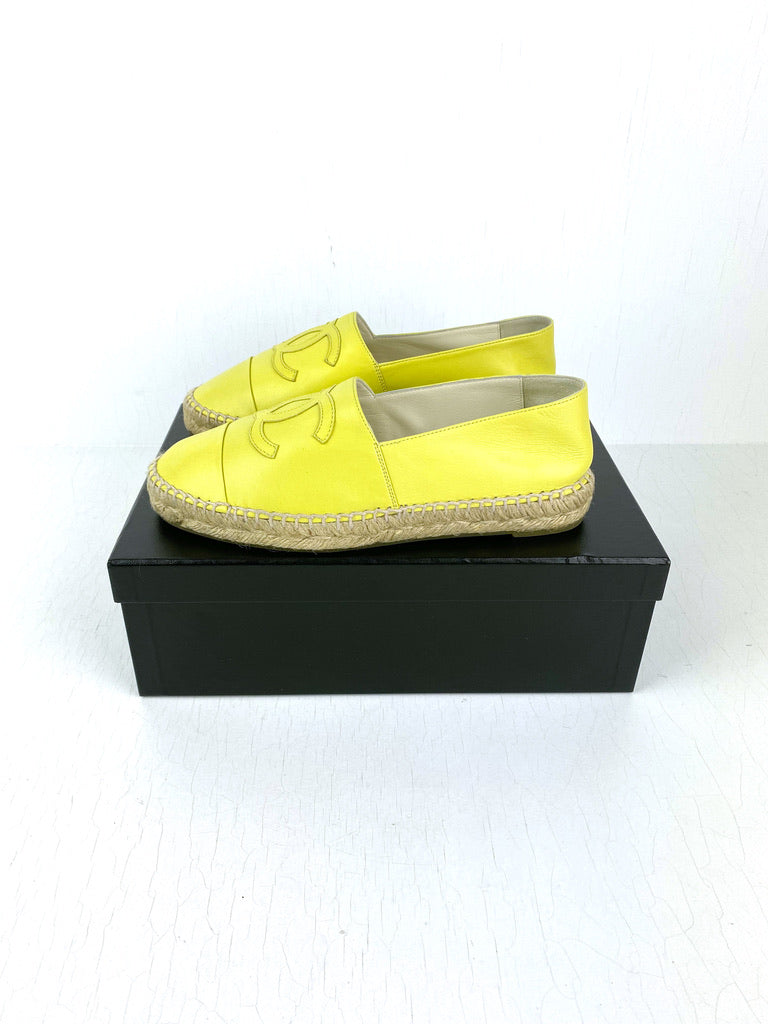 Chanel Espadrille - Str 38 - (Nypris Ca 6.700 Kr)