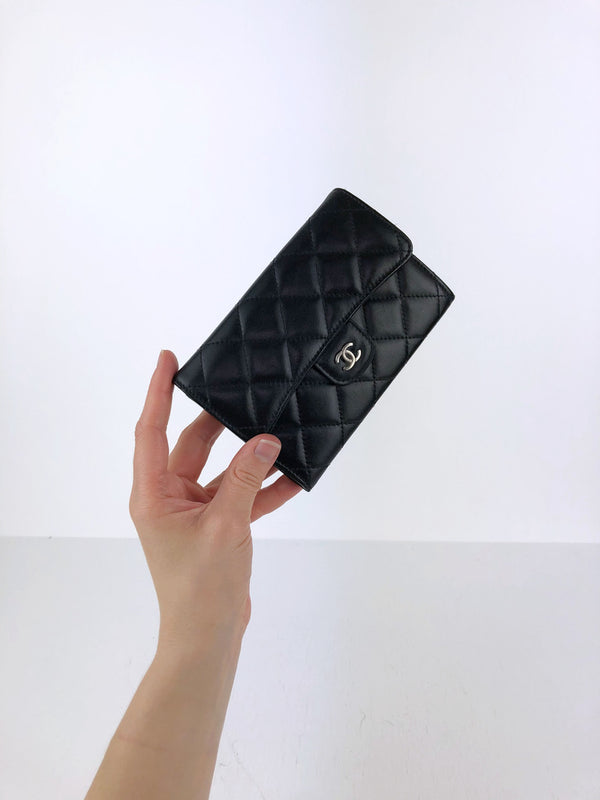 Chanel Wallet/Pung Sort med sølvhardware