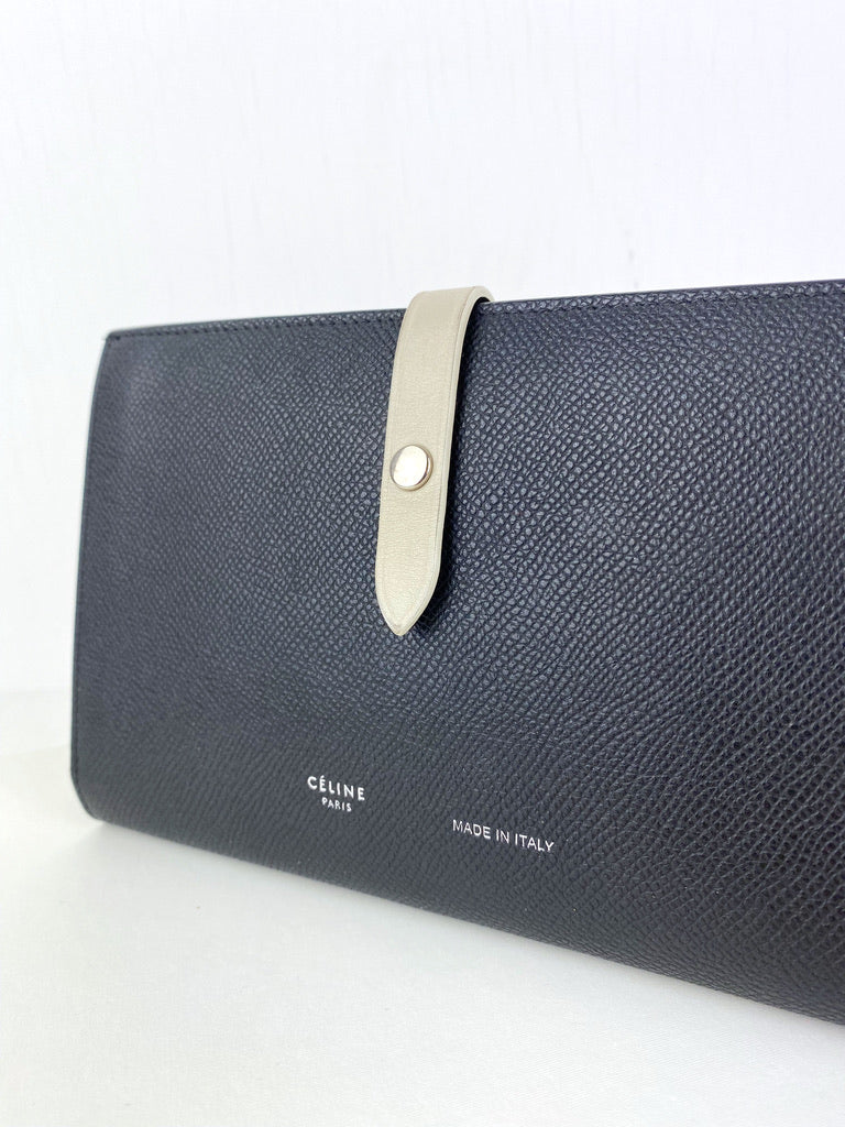 Celine Stor Strap Wallet/Pung - (Nypris 4.299 kr)