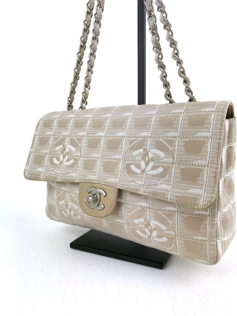 Chanel Medium Flap Bag/Travelline