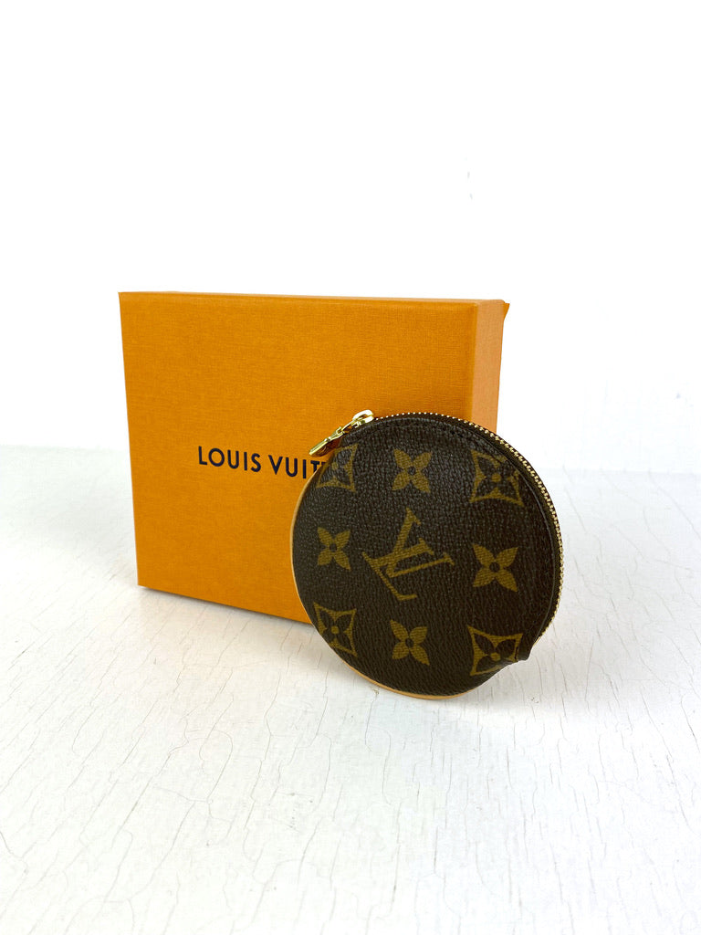 Louis Vuitton Monogram Round Coin Purse