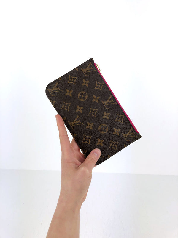 Louis Vuitton Lille Clutch - Monogram