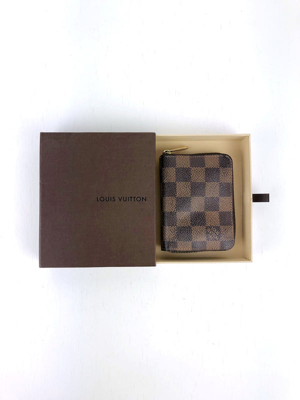 Louis Vuitton Damier Pung