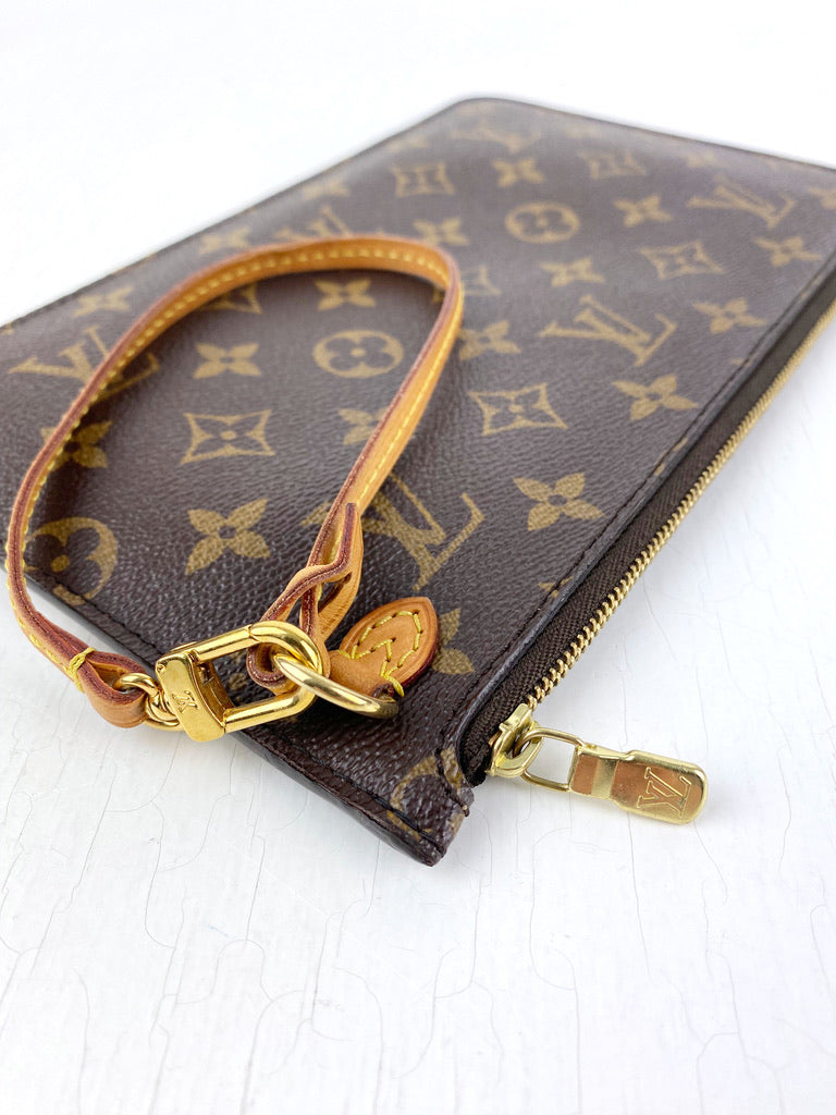 Louis Vuitton Monogram Clutch