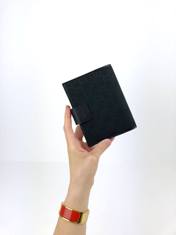 Gucci Kalender Sort monogram