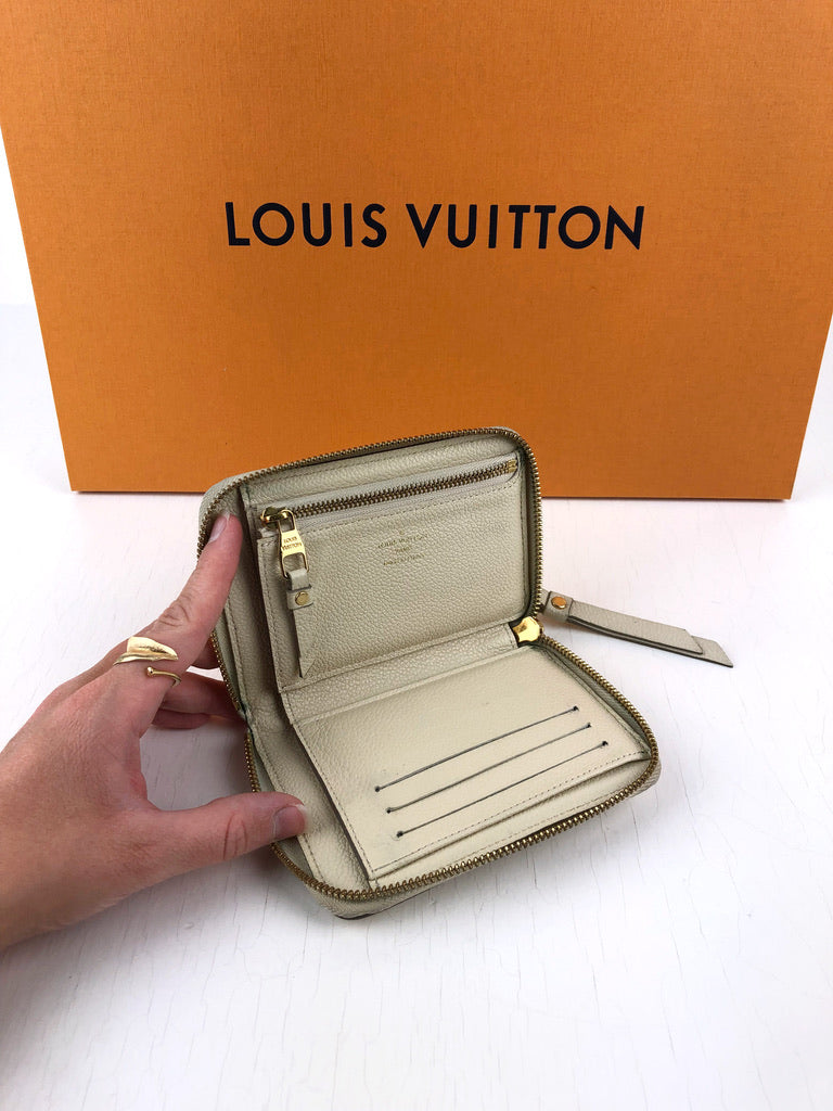 Louis Vuitton Empreinte Leather Wallet - Cremehvid - (Nypris ca 4.100 kr)