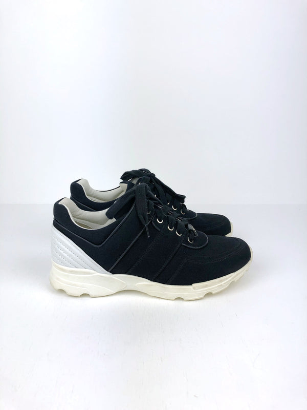 Chanel Sneakers - Str 38