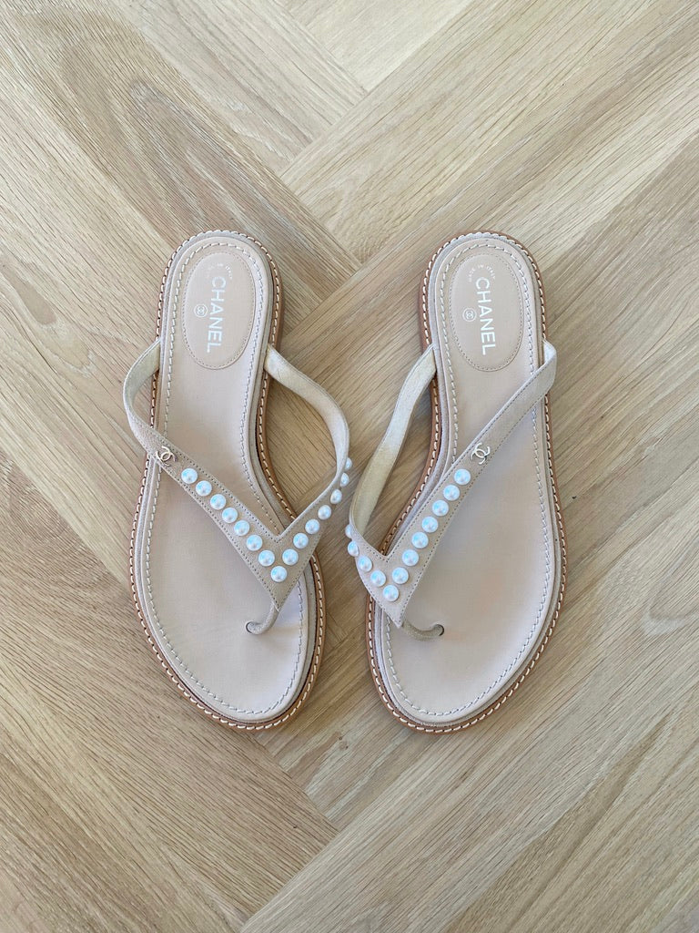 Chanel Sandaler - Str 38 (Lidt små i størrelsen) - (Nypris ca 6.500 kr)