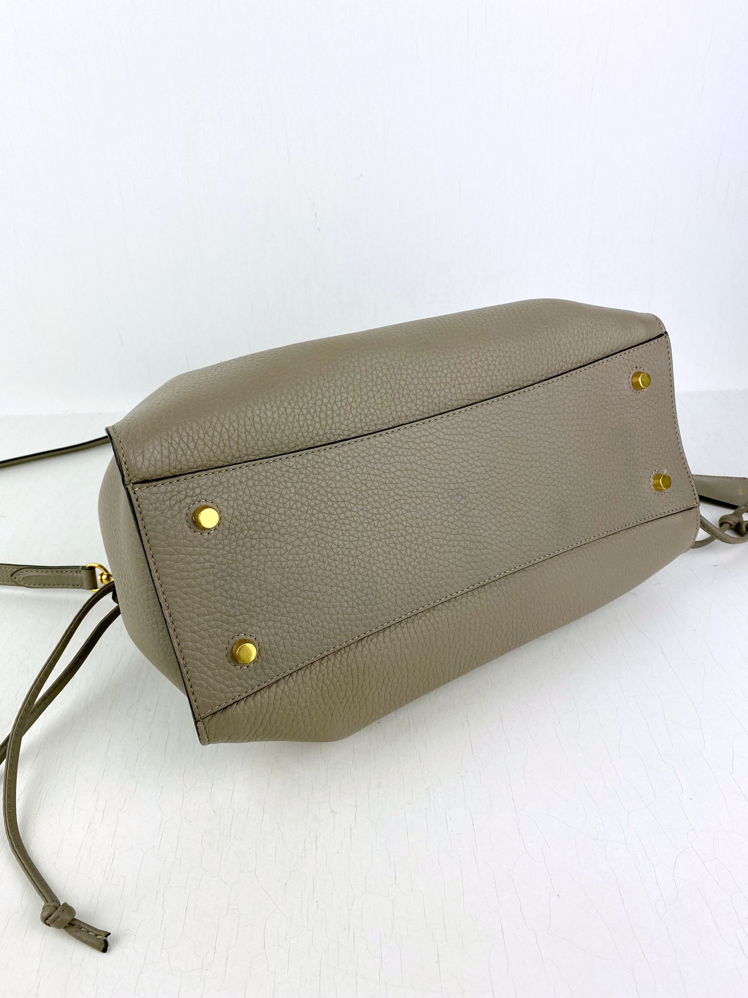 Mulberry Iris Solid Grey - (Nypris ca 13.050 kr)